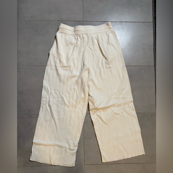 Cream Hooded Sweatsuit Set - Picture 13 of 13